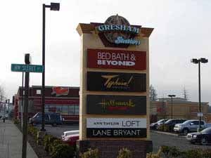 Gresham Station with Business Signs and Red Robin
